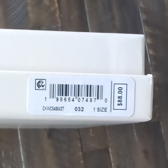 Calvin Klein Grey Scarf And Hat - Picture 2 of 5